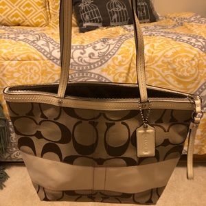 Authentic coach purse